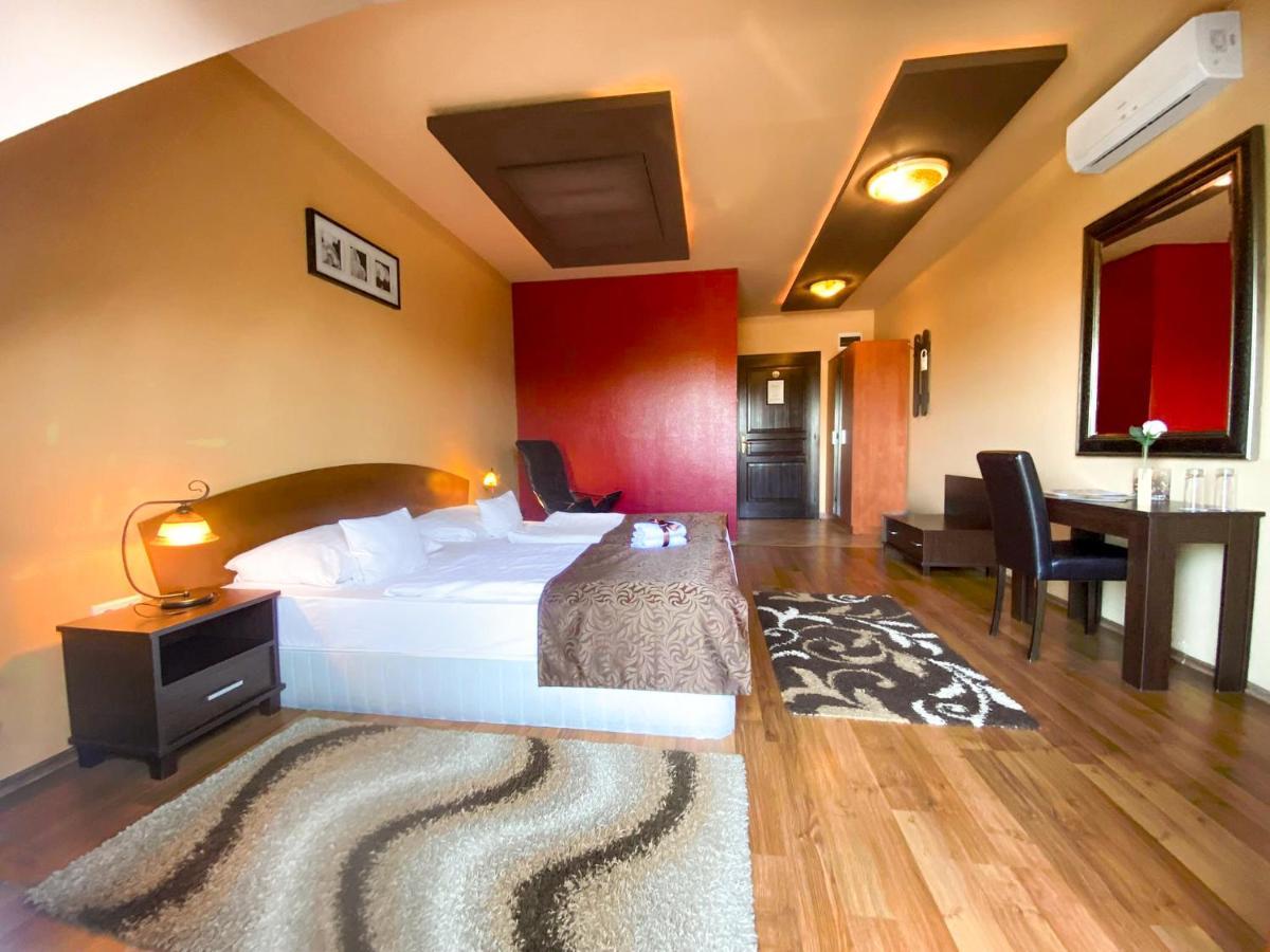 Bajor Panzio Buek-Buekfuerdo, Adults Friendly 12 Plus Extérieur photo