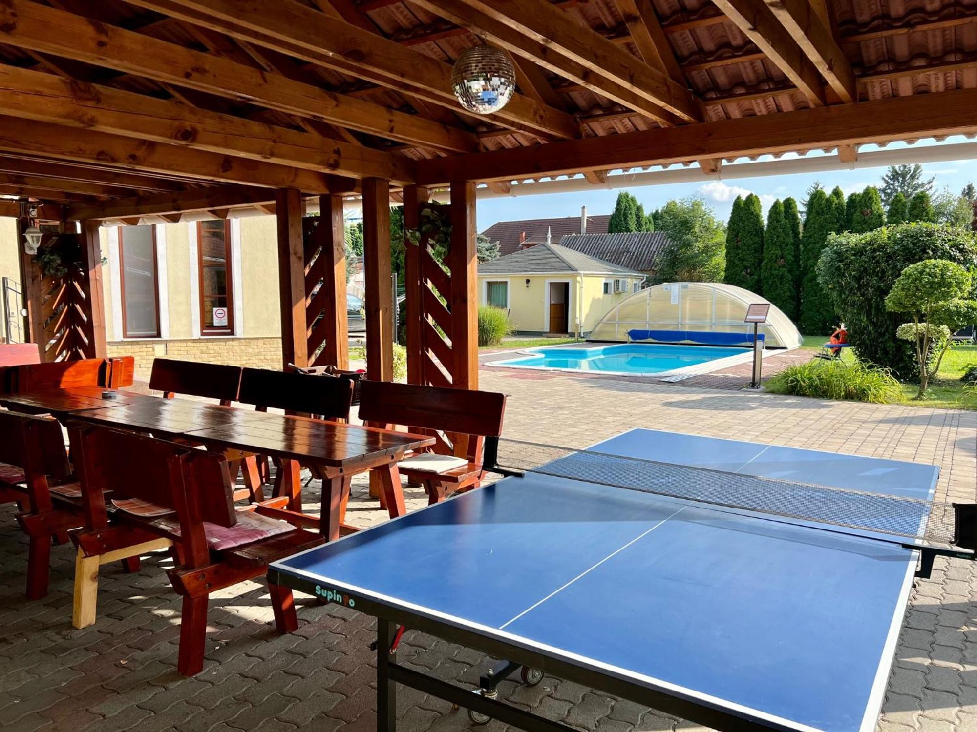 Bajor Panzio Buek-Buekfuerdo, Adults Friendly 12 Plus Extérieur photo