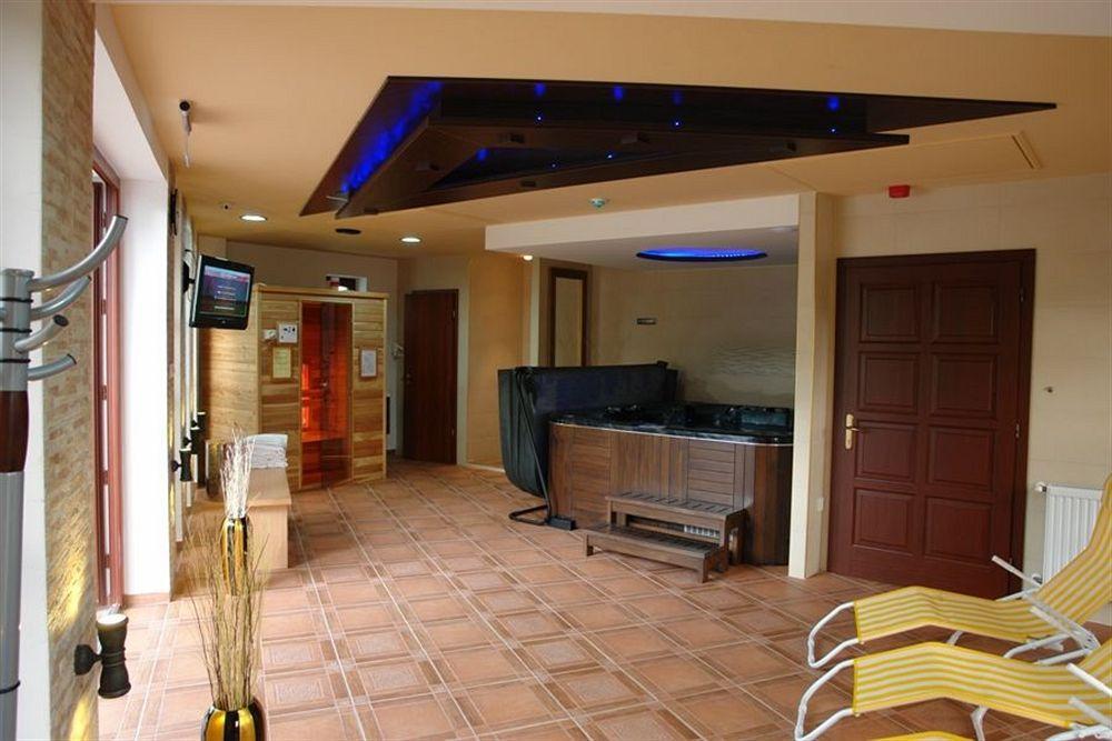 Bajor Panzio Buek-Buekfuerdo, Adults Friendly 12 Plus Extérieur photo