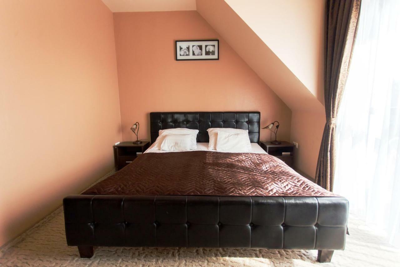 Bajor Panzio Buek-Buekfuerdo, Adults Friendly 12 Plus Extérieur photo