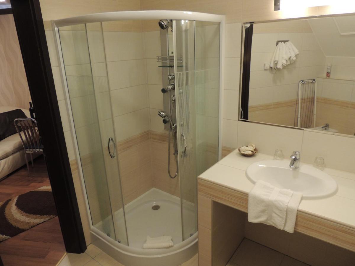 Bajor Panzio Buek-Buekfuerdo, Adults Friendly 12 Plus Extérieur photo